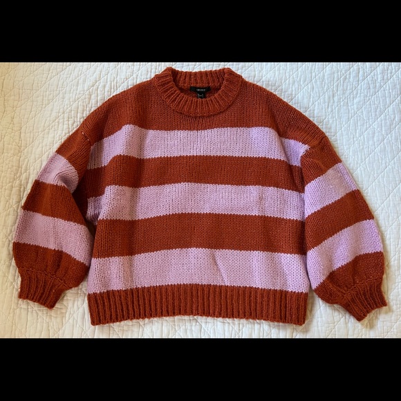 Forever 21 Crewneck Sweater, Size S - Picture 1 of 9